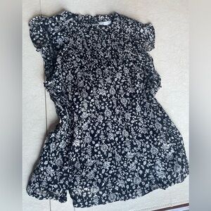beachlunchlounge Black and White Floral Blouse